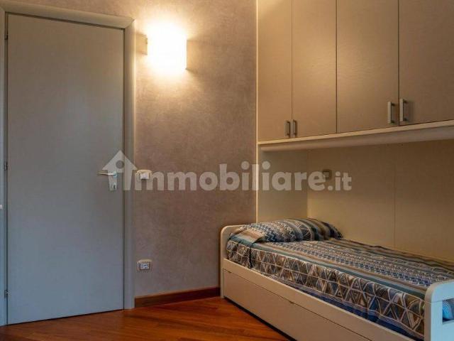 Trilocale via Unità d'Italia 21, Centro, Arenzano