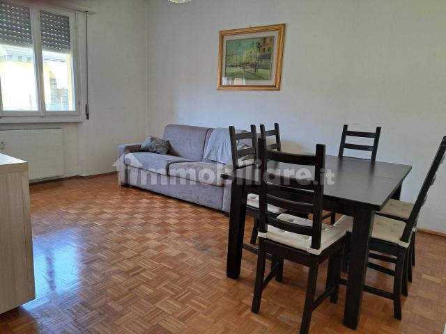 Trilocale via Vallona 33, San Valentino, Ospedale, Pordenone