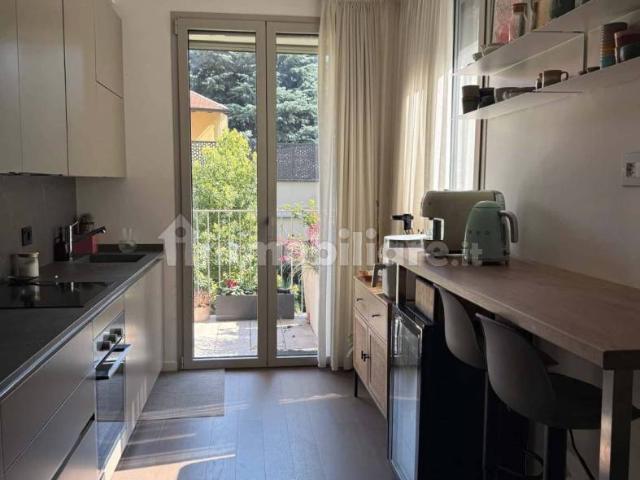 Trilocale via Valtellina, Isola, Milano