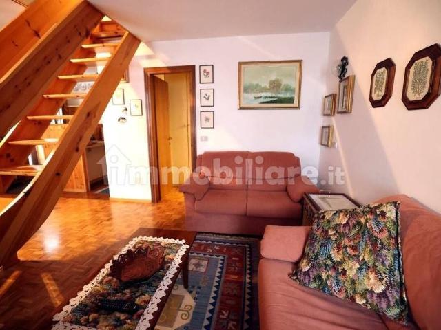 Trilocale via Vernèl 81, Alba Penia, Canazei
