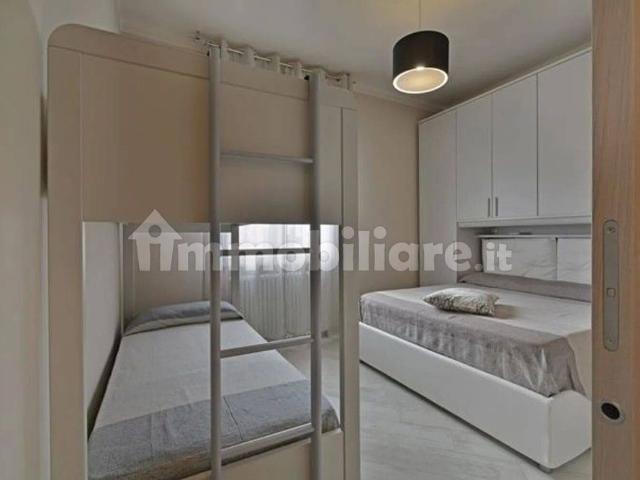 Trilocale via Ville Nuove 11, Centro, Diano Marina