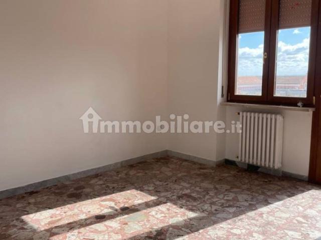 Trilocale via Vincenzo Bellini 21, Centro, Lucera