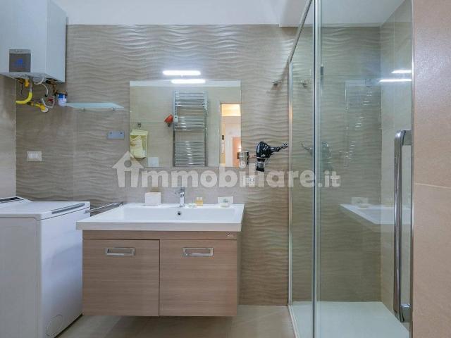 Trilocale via Vittorio Alfieri 14, Centro, Barcellona Pozzo di Gotto