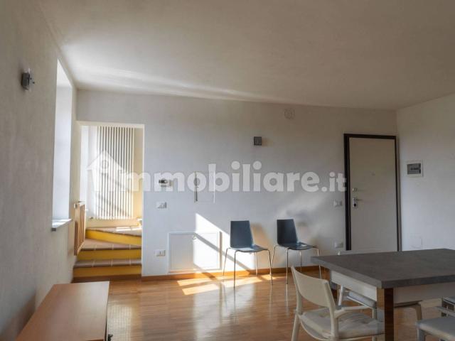 Trilocale via Vittorio Emanuele 11, Corsione