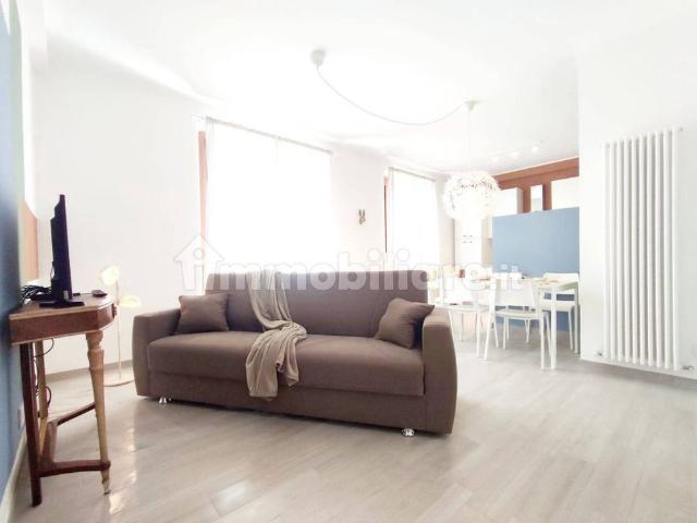 Trilocale via Vittorio Veneto 22, Centro, San Benedetto del Tronto