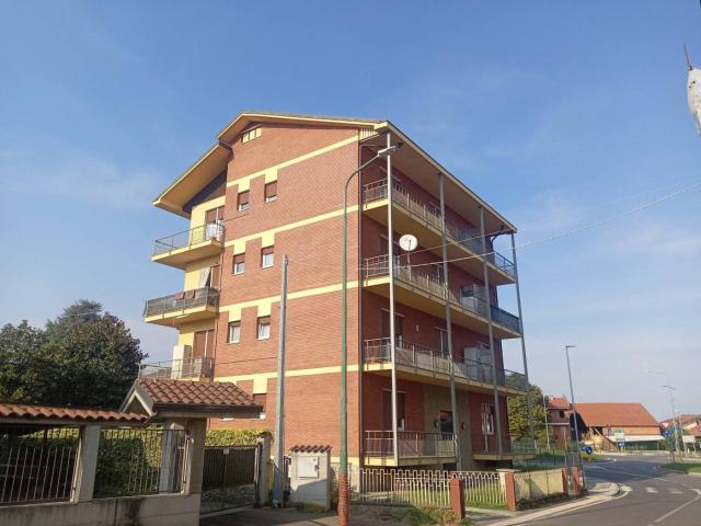 Trilocale via 1 Maggio, Centro, Nole