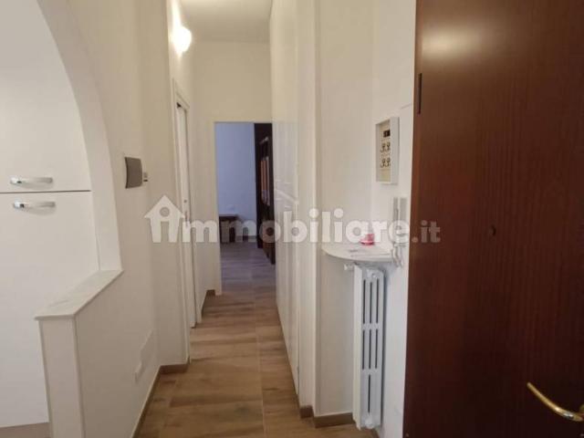 Trilocale via 28 Marzo, Porto San Pancrazio, Verona