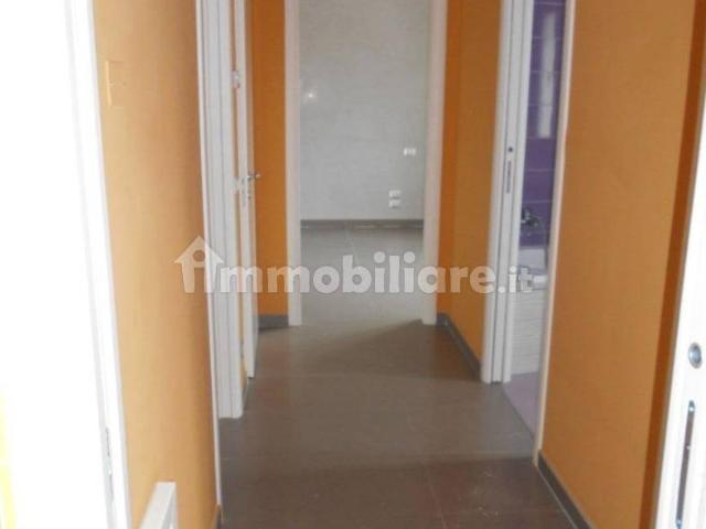 Trilocale viale Castellana No Number, San Severo