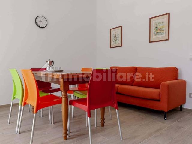 Trilocale viale Cristoforo Colombo, Lido di Camaiore, Camaiore