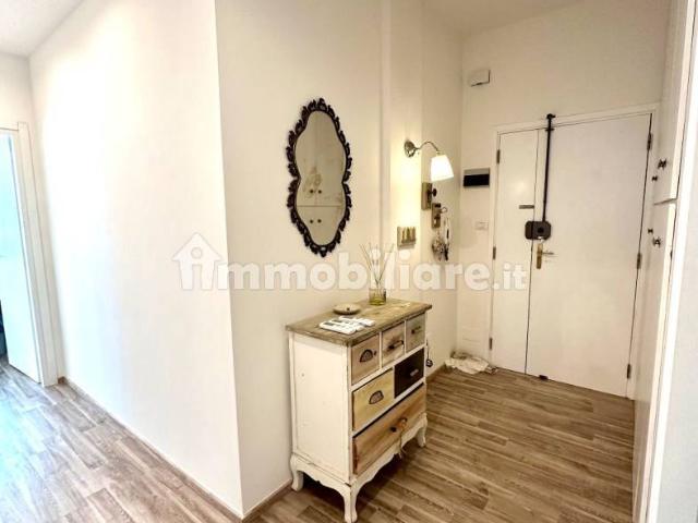 Trilocale viale Giosuè Carducci 156, Cesenatico Levante, Cesenatico