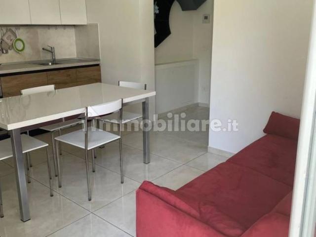 Trilocale viale Giovanni Pascoli 51, Lagomaggio, Rimini