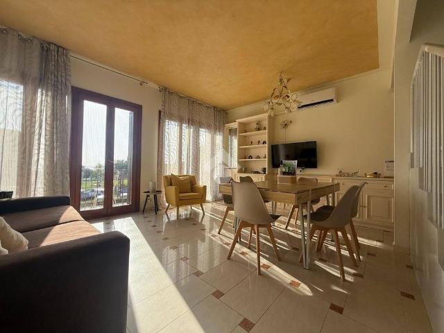 Trilocale viale Guglielmo Marconi 2, Centro, Sirmione