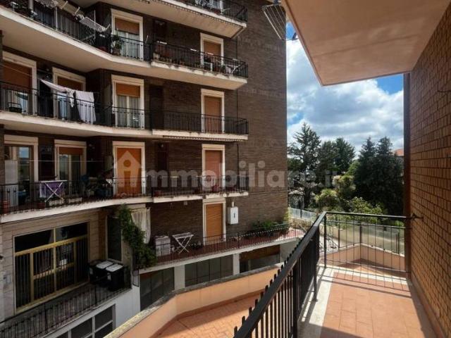 Trilocale viale Don Salvatore Morosini 2, Centro Storico, Genzano di Roma
