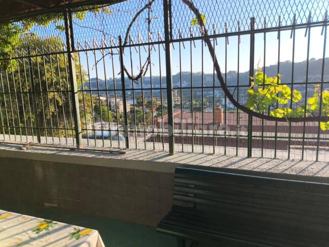 Trilocale viale degli Oleandri, Lucrino, Pozzuoli