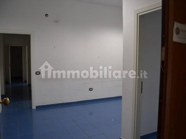 Trilocale viale Dei Bersaglieri 9, Stadio, Caserta