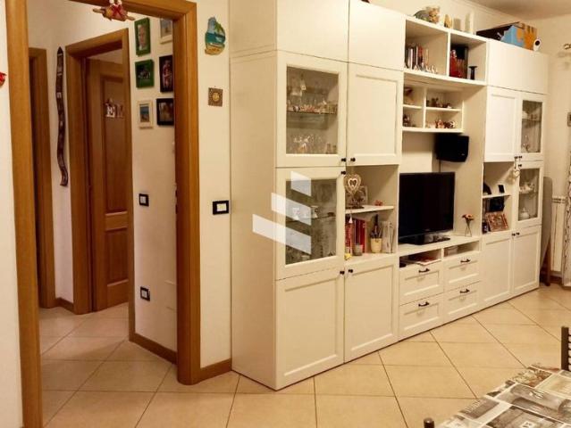 Trilocale viale della Grande Muraglia, Torrino, Roma