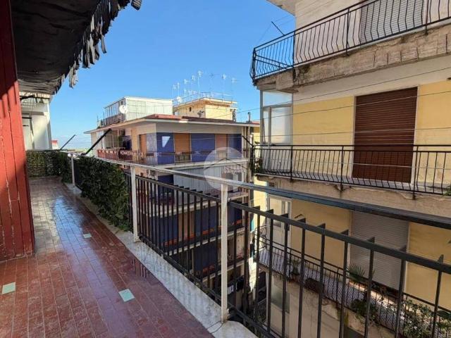 Trilocale viale Duca D'Aosta, Centro, Marano di Napoli