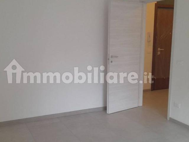 Trilocale viale Karl Marx 1, Centro Storico, Voghera
