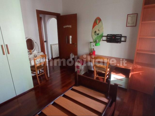 Trilocale viale Italia 488, Migliarina, La Spezia