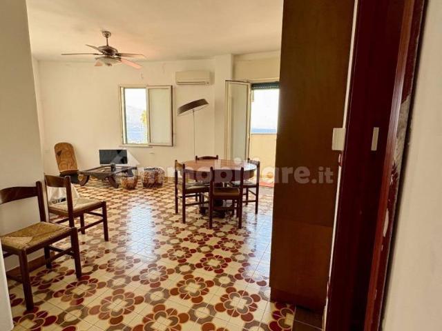 Trilocale viale Marino 29, Isola delle Femmine