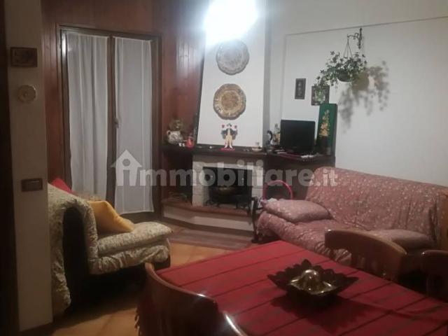Trilocale viale Napoli 26, Centro, Roccaraso