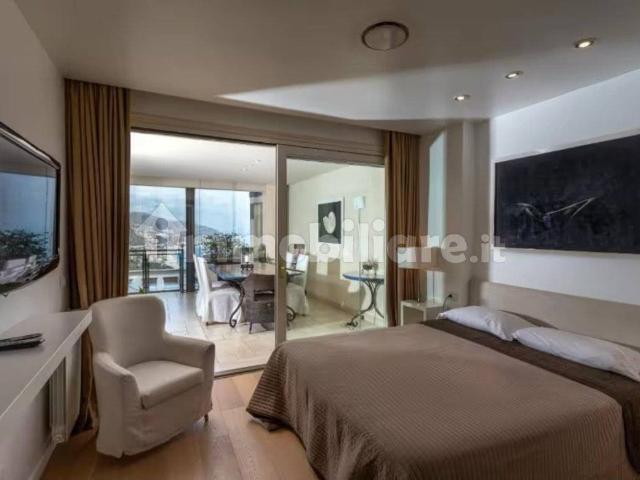 Trilocale viale San Pancrazio 48, Centro, Taormina