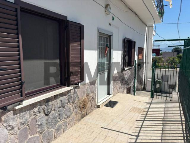 Trilocale viale risorgimento 15, Centro, Ottaviano
