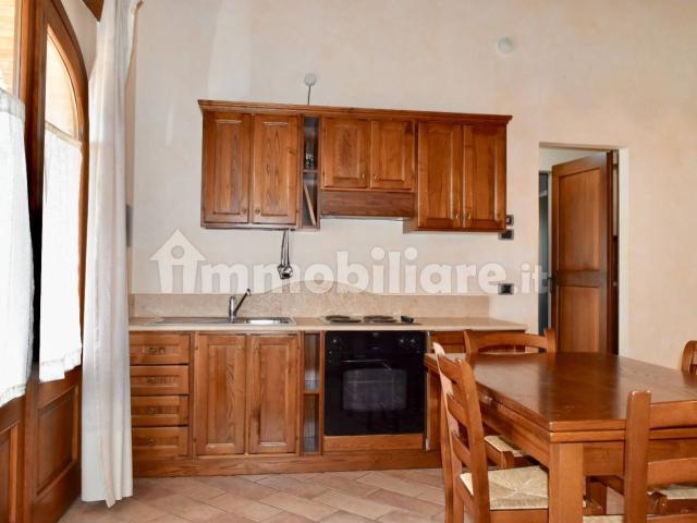 Trilocale viale Trasimeno, Magione