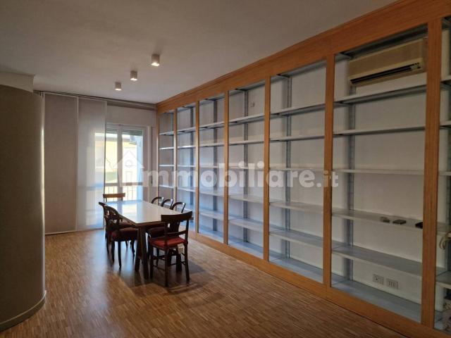Trilocale viale Vittorio Alfieri, Valletta Paiolo, Mantova