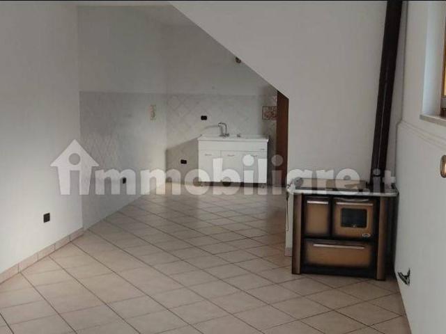 Trilocale Vico 4 Ospedale 10, Centro, Bagnoli Irpino