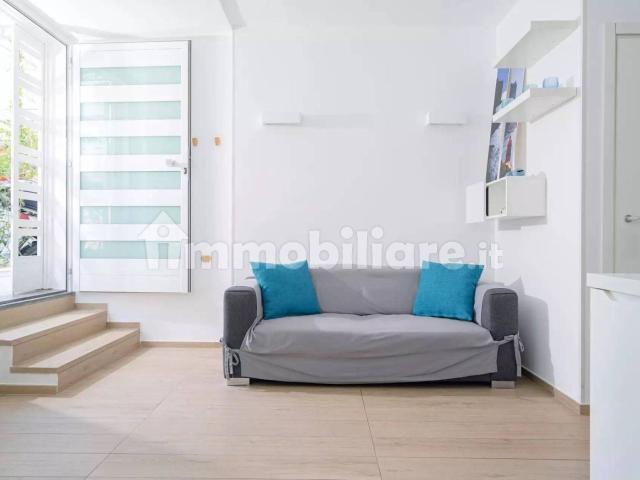 Trilocale Vico Lungo 7, Centro, Vico Equense