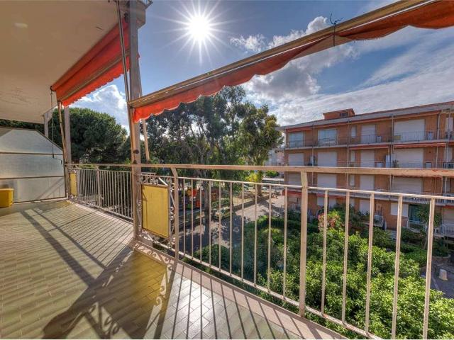 Trilocale vico orti, 4, Centro, Diano Marina