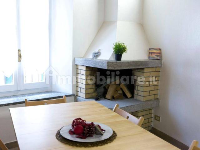 Trilocale vicolo Adige 1, Centro, Omegna