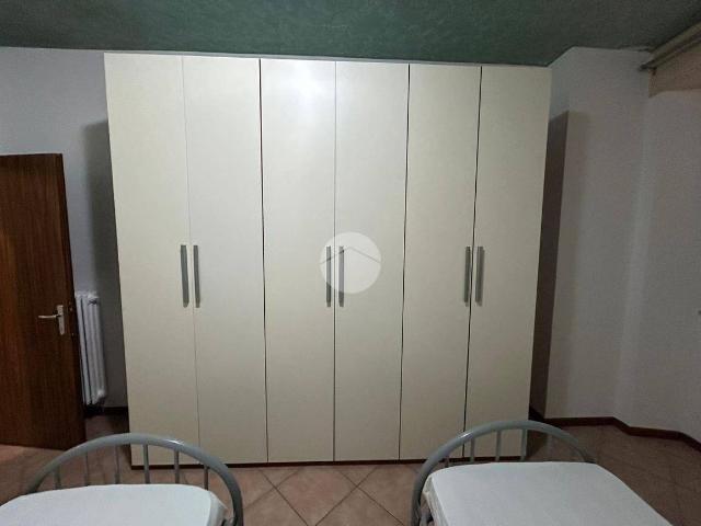 Trilocale vicolo Crocifisso 10, Centro Storico, Desenzano del Garda