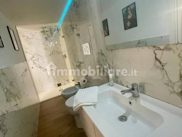 Trilocale vicolo Paterna 11, Castellammare, Palermo