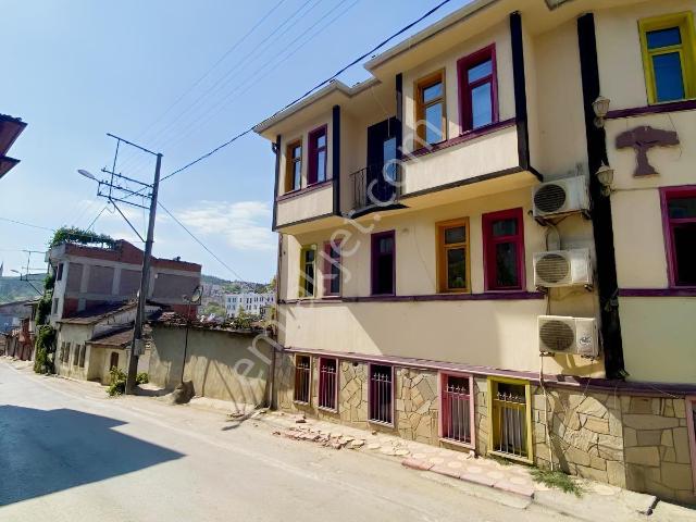 Trilye Mah' Deniz Manzaralı Satılık 3+1 Daire Arakat