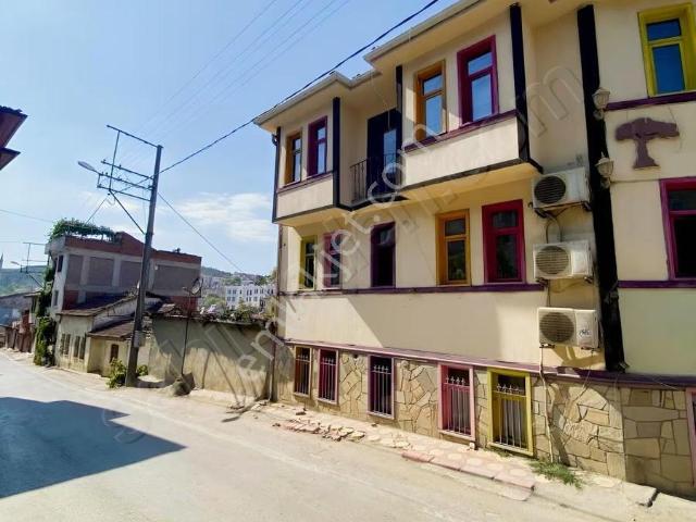 Trilye Mah' Deniz Manzaralı Satılık 3+1 Daire Arakat