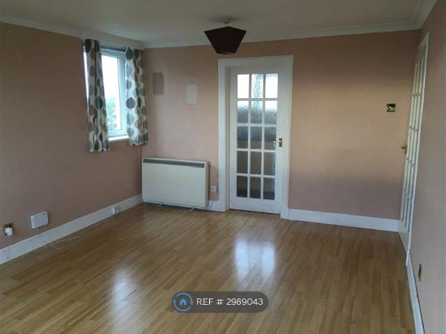 Trinidad Way, East Kilbride, Glasgow G75, 2 bed flat to rent, £750 pcm | PrimeLocation