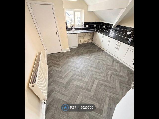 Trinity Avenue, Conwy LL30, 3 bed flat to rent, £800 pcm | PrimeLocation