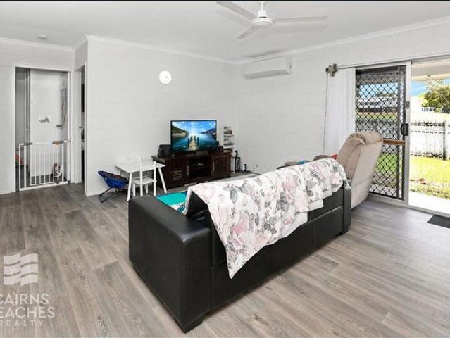 Trinity Beach Duplex