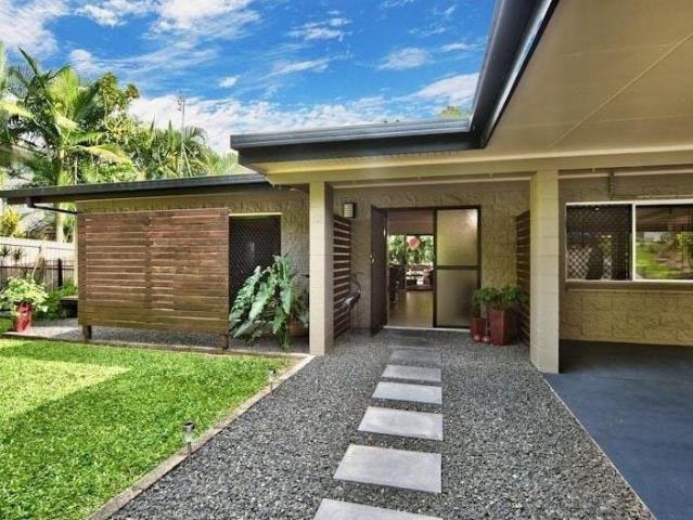 Trinity Beach, 12 Moresby Street
