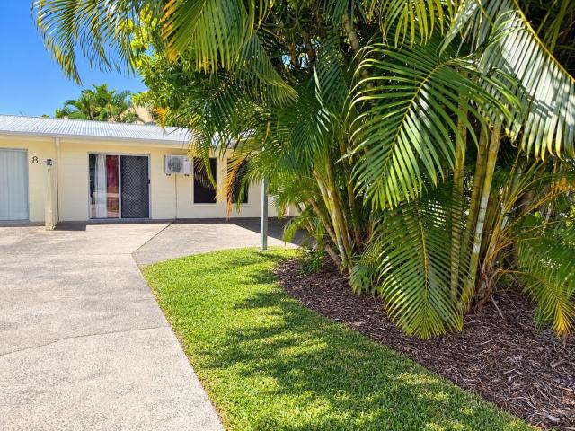 Trinity Beach, 2/8 Trochus Close