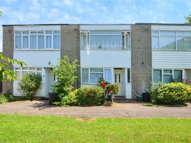 Trinity Close, Northwood, HA6 3 bed terraced house to rent £2,300 pcm £531 pw