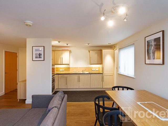 Trinity Court, No1 London Road, Newcastle Under Lyme, Staffordshire ST5, 1 bed flat to rent, £1,025 pcm | PrimeLocation
