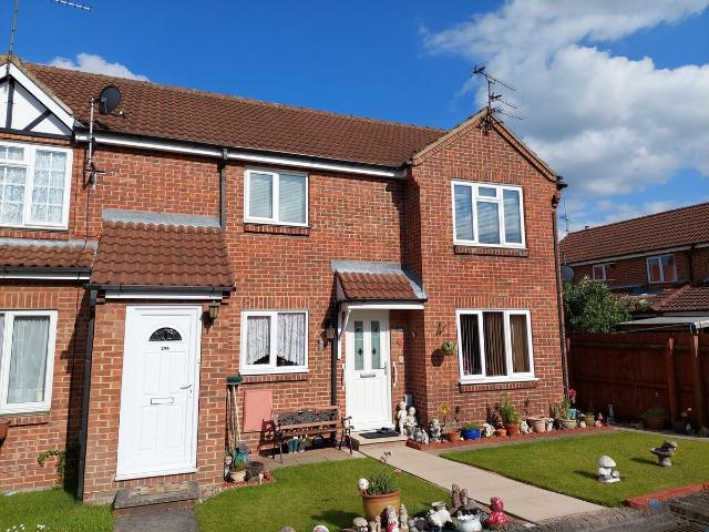 Trinity Court, Beverley HU17, 2 bed flat to rent, £675 pcm | PrimeLocation