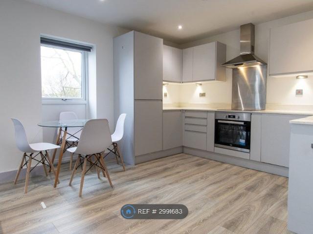 Trinity Court, Leeds LS9, 2 bed flat to rent, £1,100 pcm | PrimeLocation