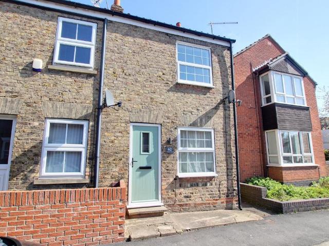 Trinity Lane, Beverley HU17, 2 bed property to rent, £775 pcm | PrimeLocation