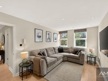 Trinity Lane, Waltham Cross EN8, 2 bed flat to rent, £1,650 pcm | PrimeLocation