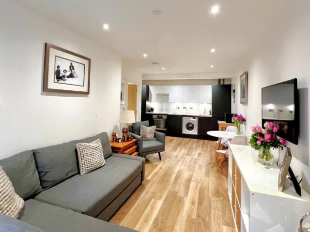 Trinity Place, Woking, Surrey, GU21