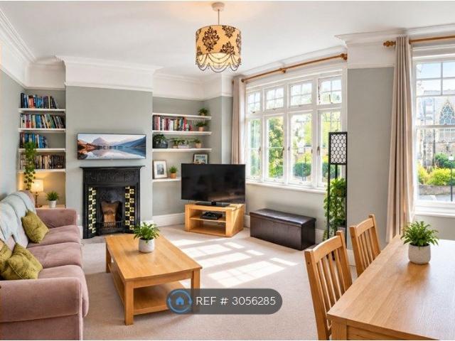 Trinity Rise, London SW2, 2 bed flat to rent, £2,300 pcm | PrimeLocation